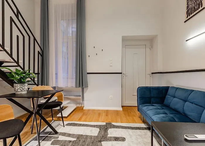 Nescaflat 3In1 Third Apartment